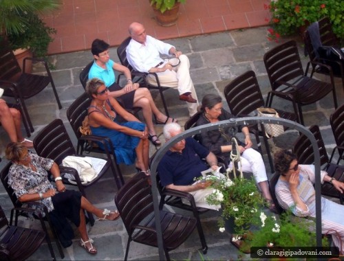 Un attento pubblico ha seguito l'incontro di Portoferraio