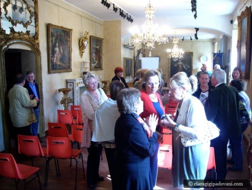La presentazione organizzata dall'Inner Wheel di Courgnè