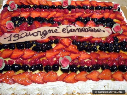 Un goloso trionfo di frutta la castello Datrino di Torre Canavese