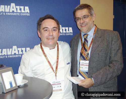 Ferran Adrià e Gigi Padovani nello stand Lavazza di Indentità Golose a Milano, seconda edizione
