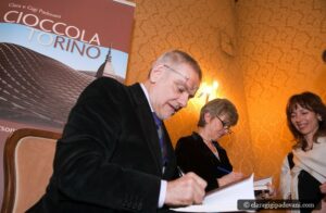 La firma degli autori