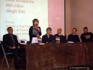 Il tavolo dei relatori