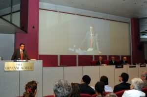 La presentazione del tema