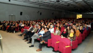 Sala gremita