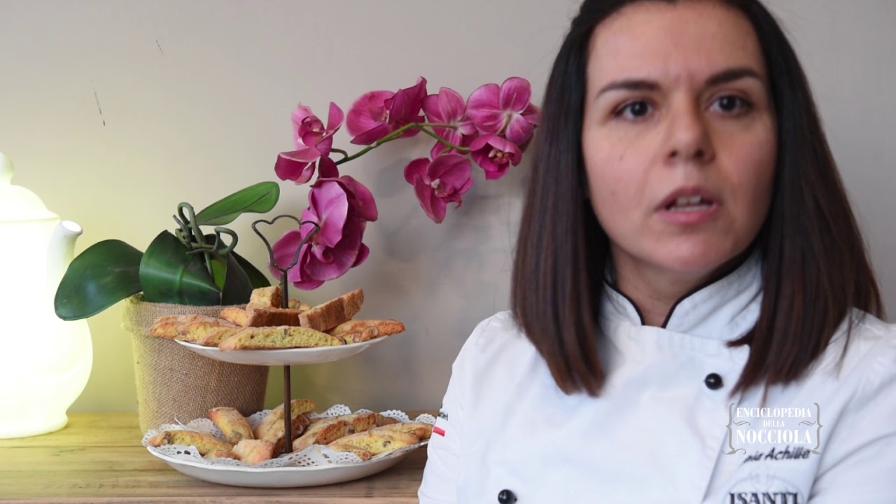La pastry-chef Monia Achille regina delle nocciole di Tuscia